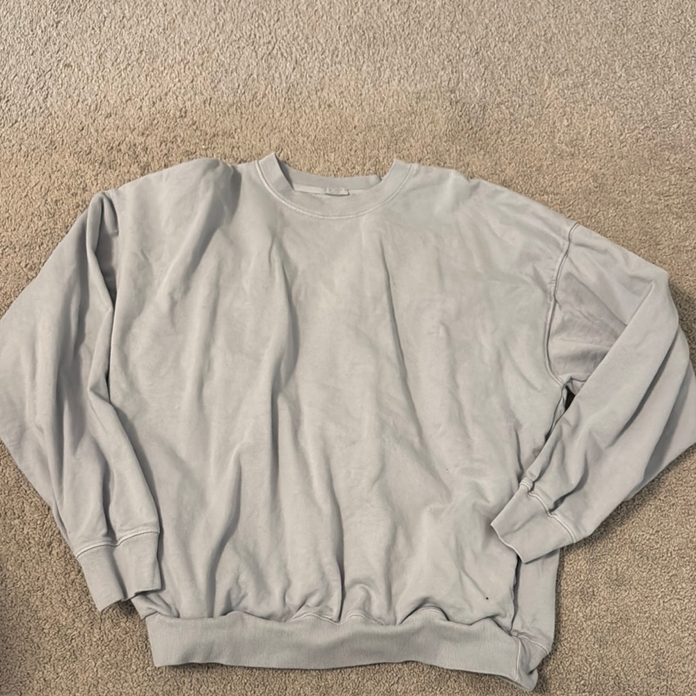 Brandy Melville crewneck